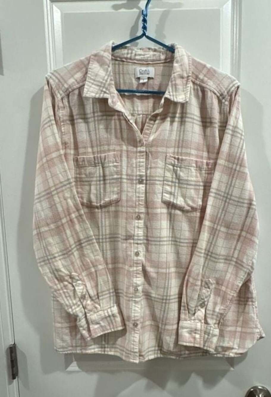 Croft & Barrow Women's Long Sleeve Button-Down Plaid Flannel Shirt